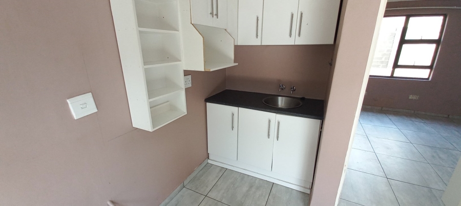 To Let 1 Bedroom Property for Rent in Thorisong Free State